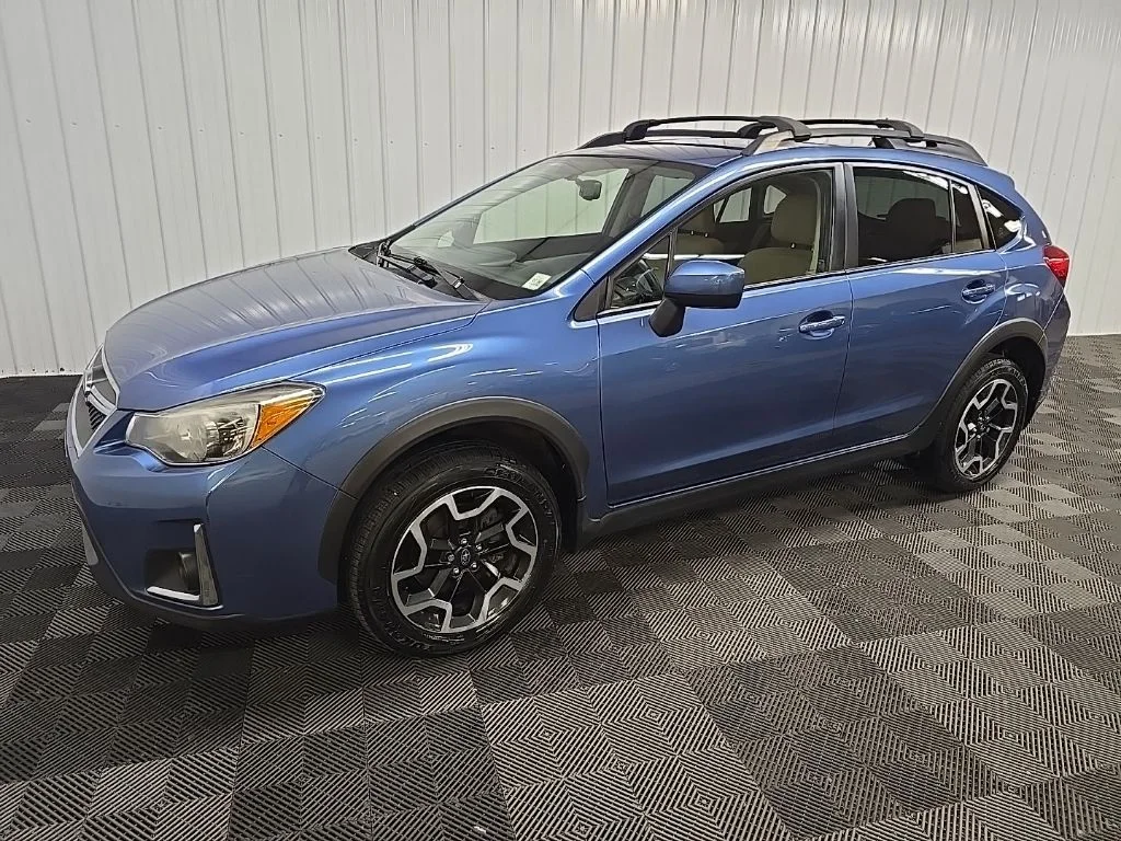 Used 2016 Blue Subaru 2.0i Premium image 6