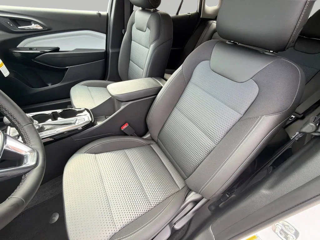 2026 Chevrolet Trax LT - Photo 16