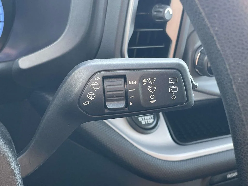 Used 2023 Cactus Gray Ford Big Bend image 13