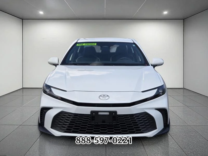 Used 2025 Ice TOYOTA SE image 8