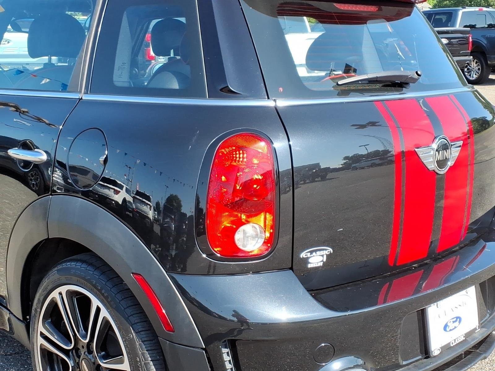 Used 2015 Absolute Black Metallic MINI John Cooper Works image 16