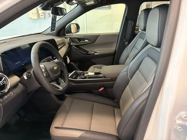 New 2027 Summit White Chevrolet LT image 11