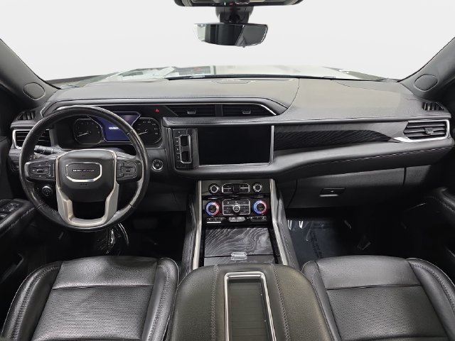 Used 2021 Black GMC Denali image 10