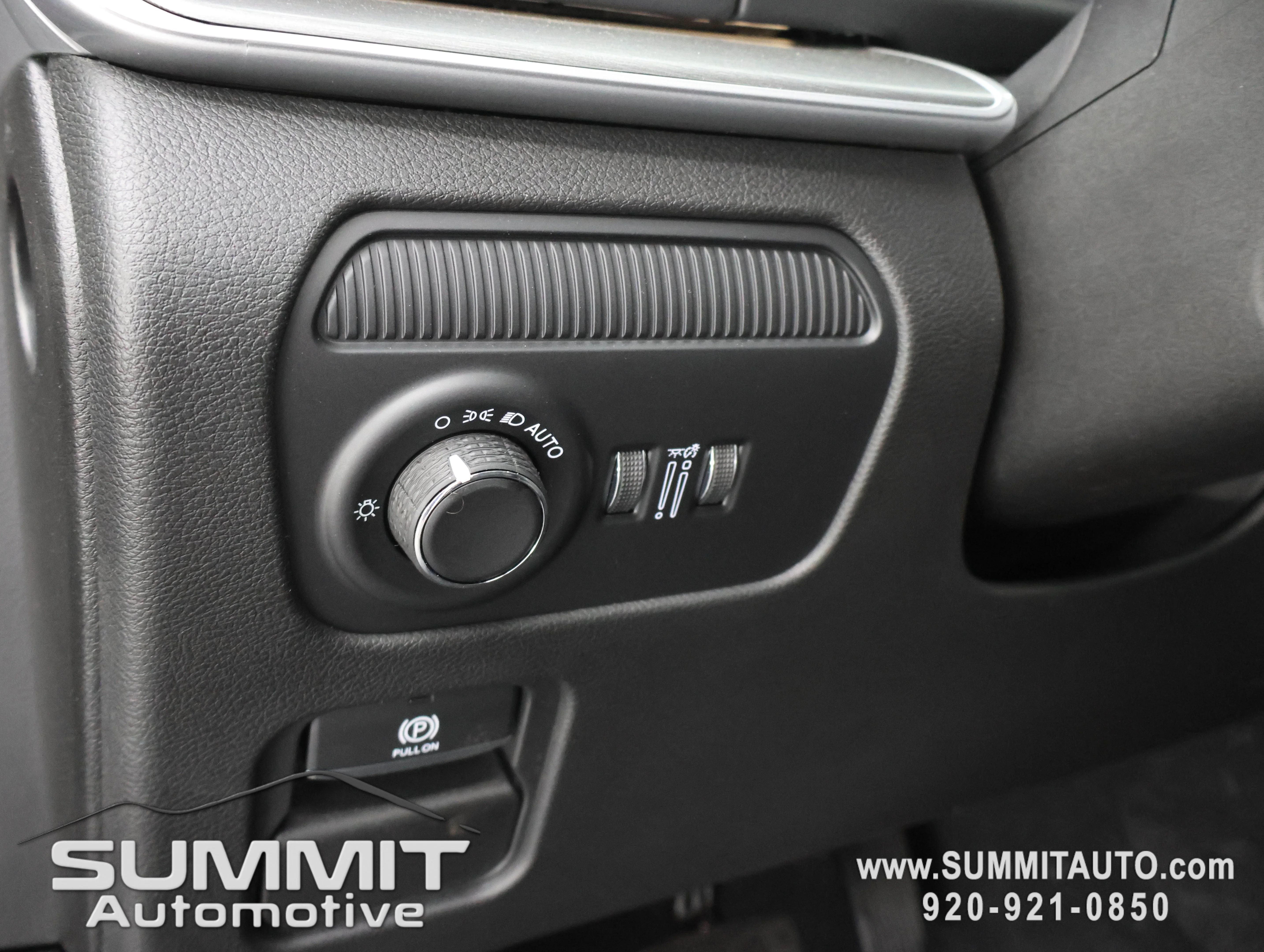 New 2026 High Gloss Black Jeep Limited Reserve image 57
