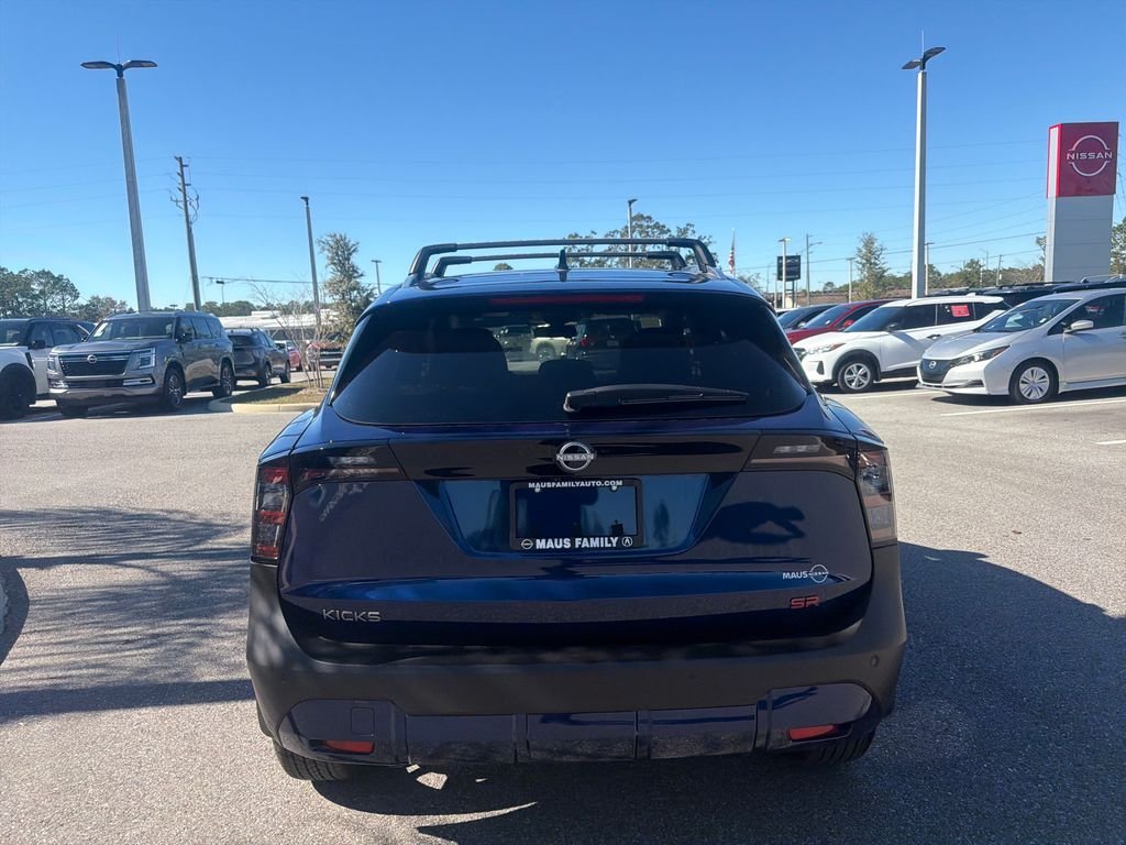 New 2026 Nissan Kicks SR 4D Sport Utility