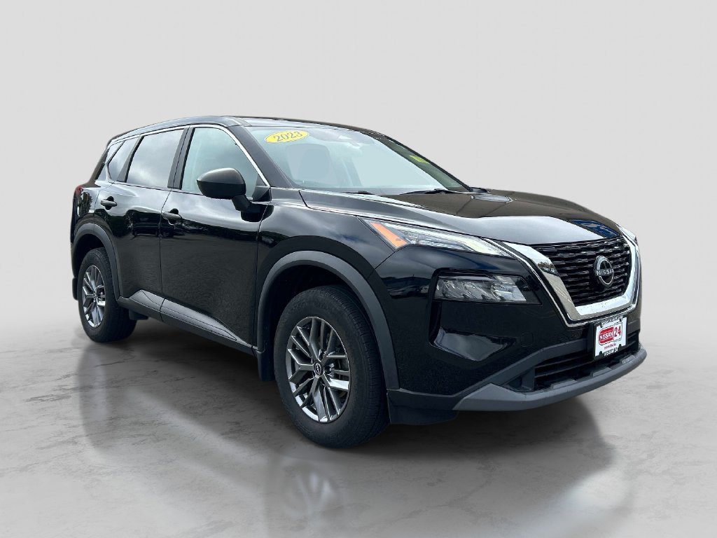 Used 2023 Black Nissan S image 7