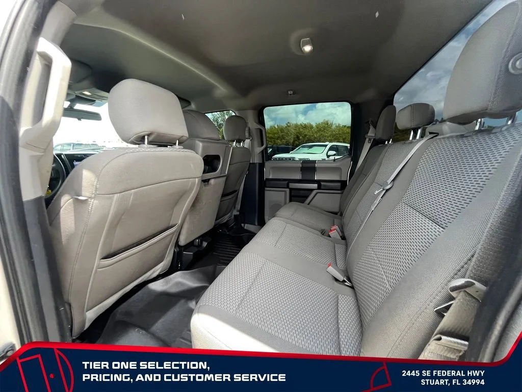 Used 2019  Ford XL image 12