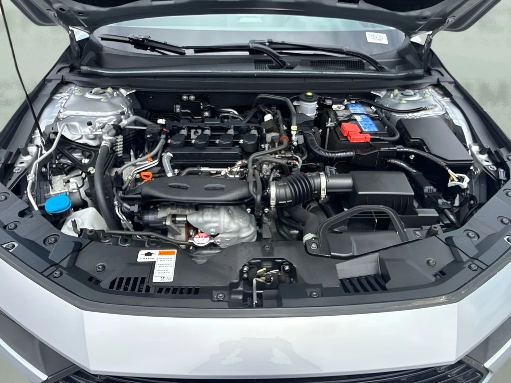 Used 2023 Silver Honda EX image 19