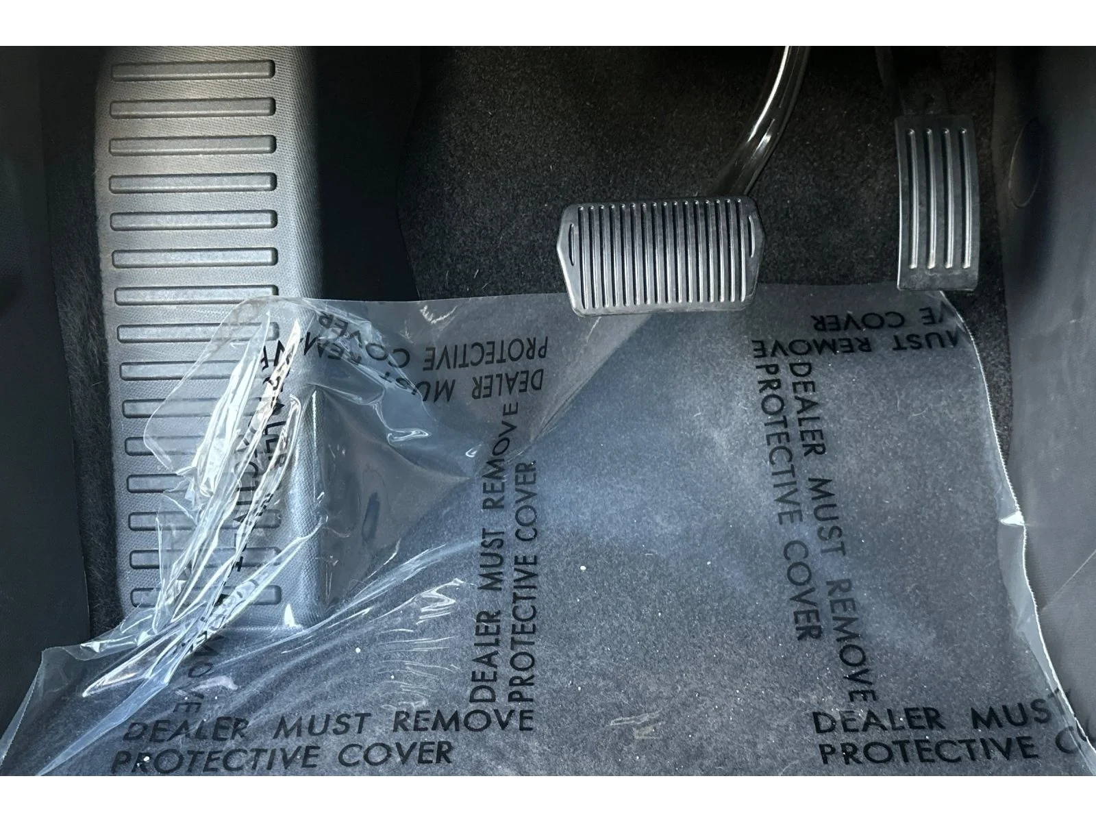 Used 2023 Carbonized Gray Metallic Ford Select image 46