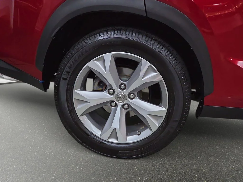Used 2017  Lexus 200t F Sport image 36