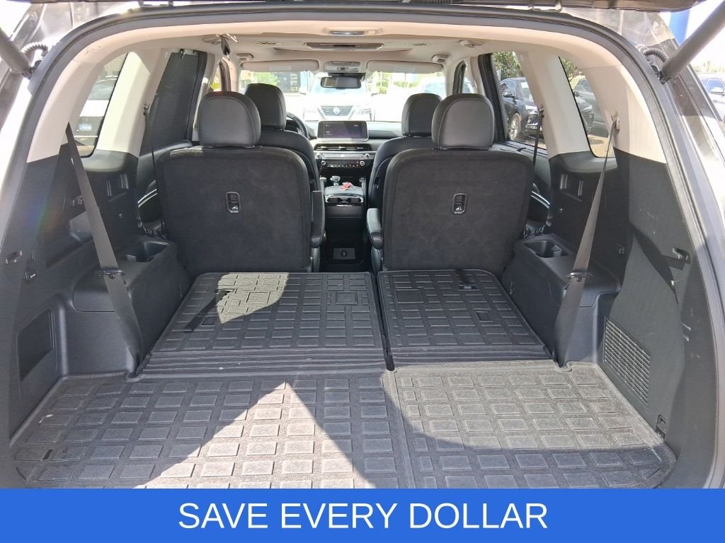 Used 2022 Green Kia EX image 6