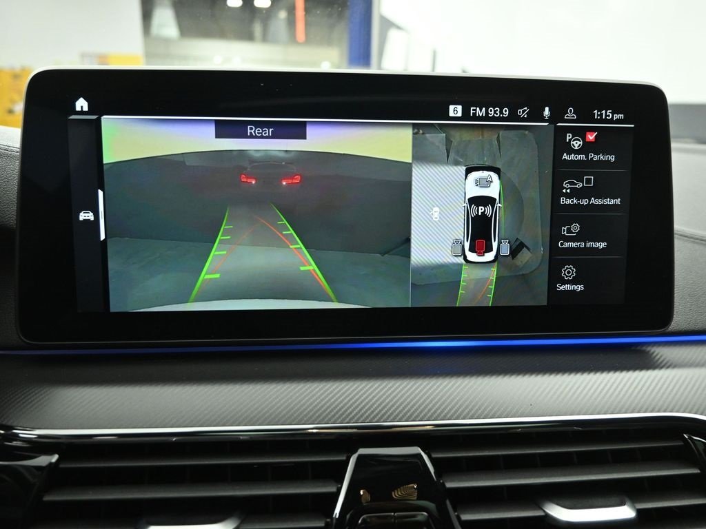 2022 BMW M5 - Image 11