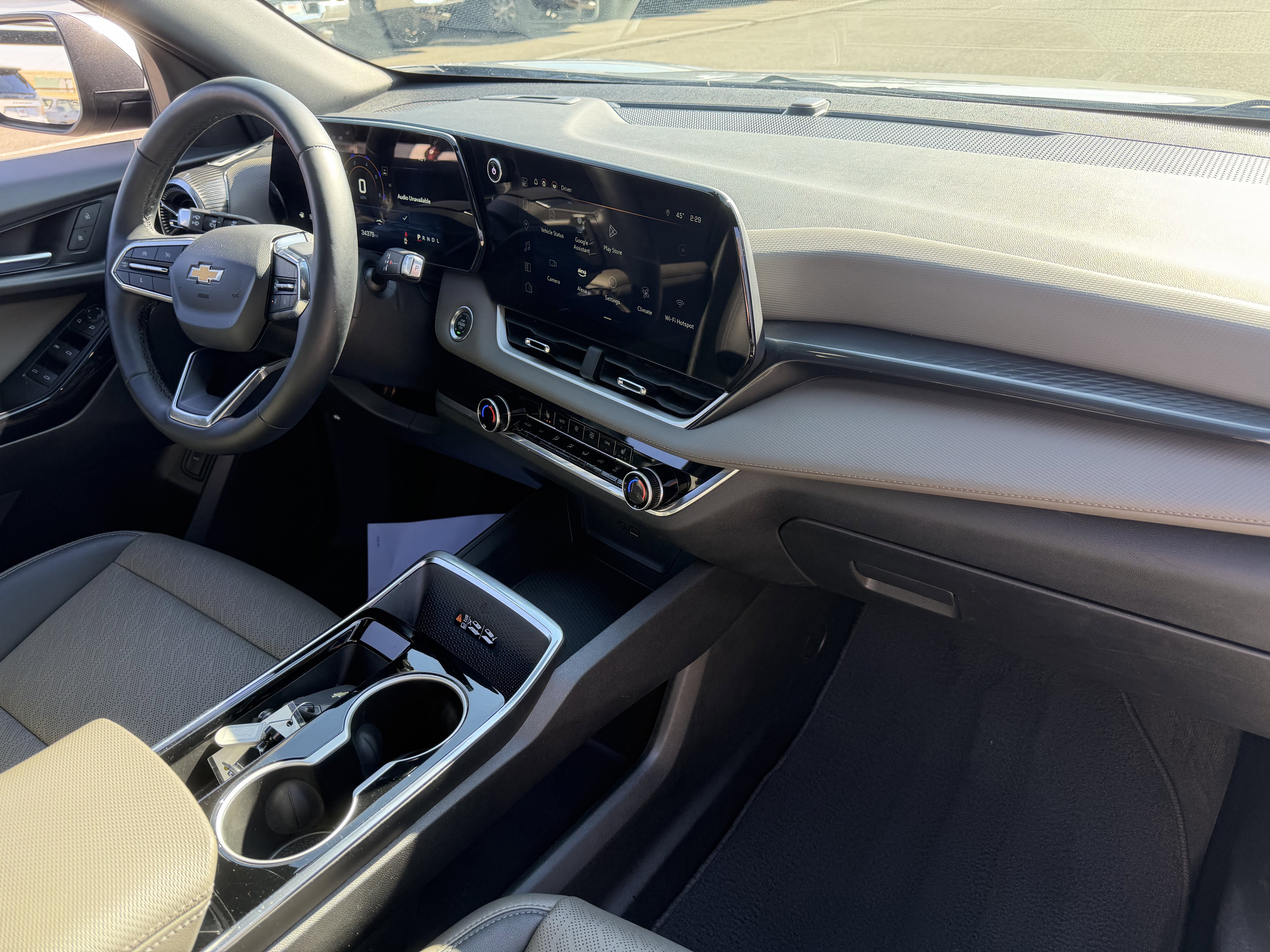 Used 2025 Gray Chevrolet LT image 14