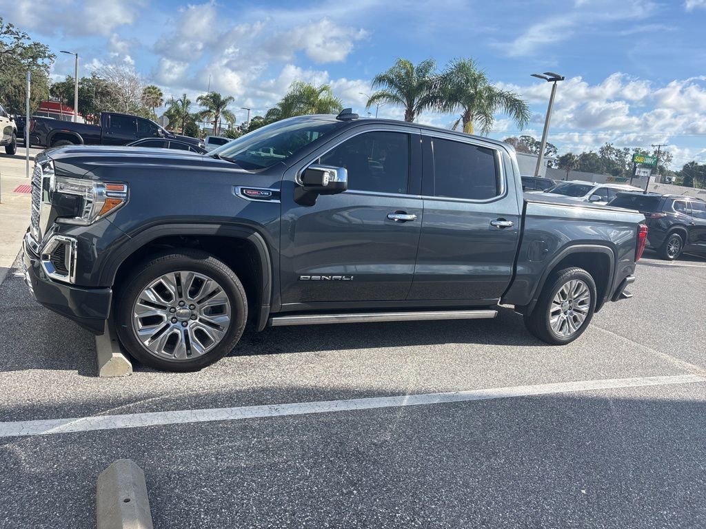 2020 GMC Sierra 4WD Crew Cab Short Box Denali's photo