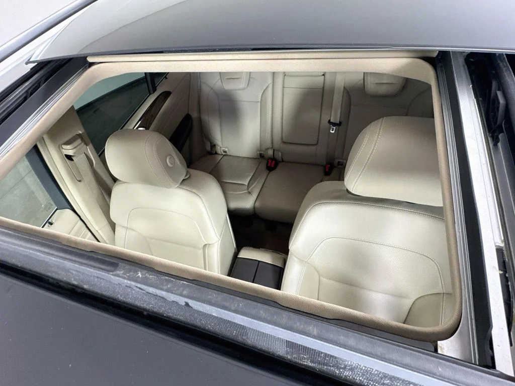 Used 2015 White Mercedes-Benz ML 350 image 26