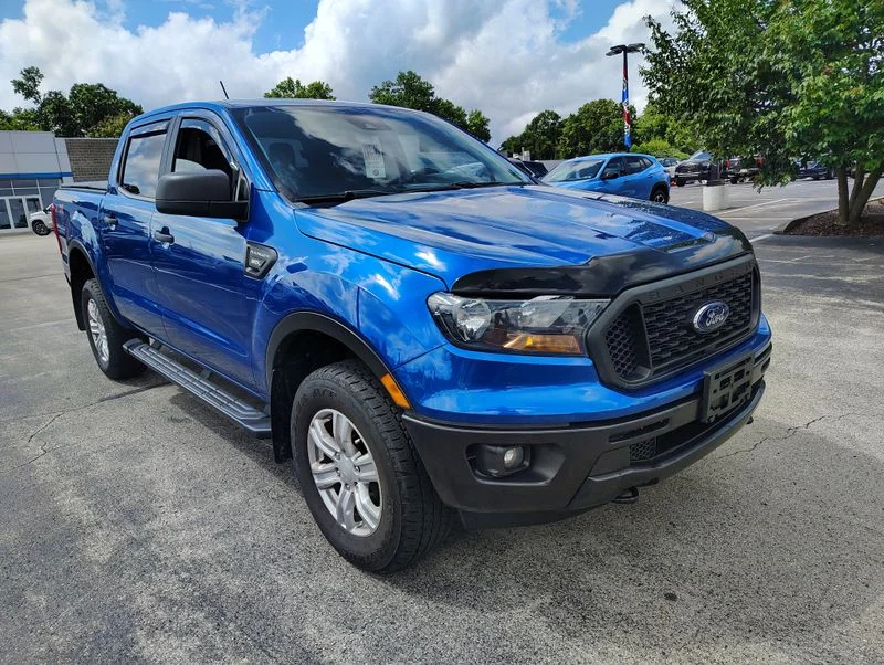Used 2019 Blue Ford XL image 3