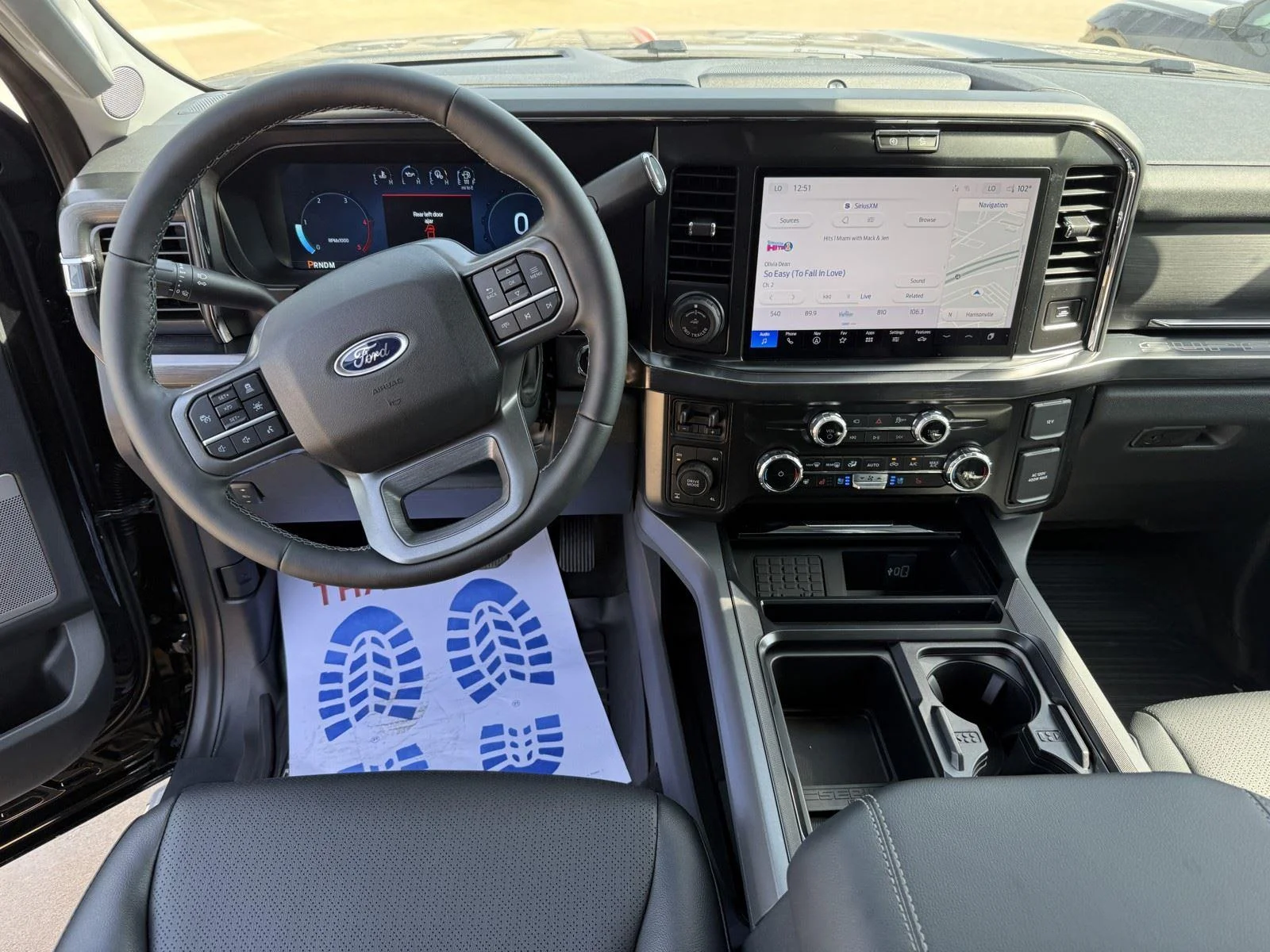 New 2026 Agate Black Metallic Ford F-250® Lariat® image 29