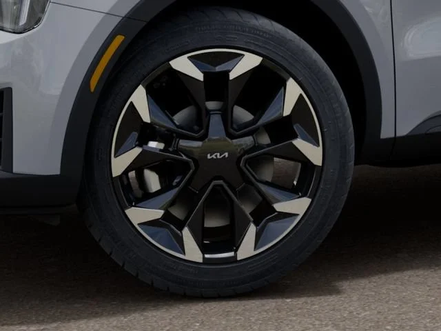 New 2026 Wolf Gray Kia EX image 9
