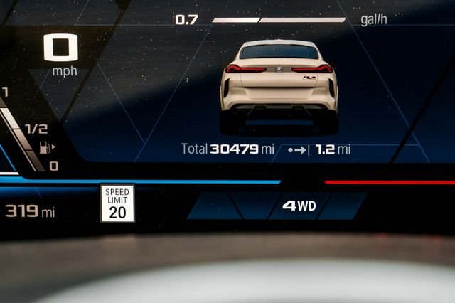 Used 2025 White BMW Base image 27