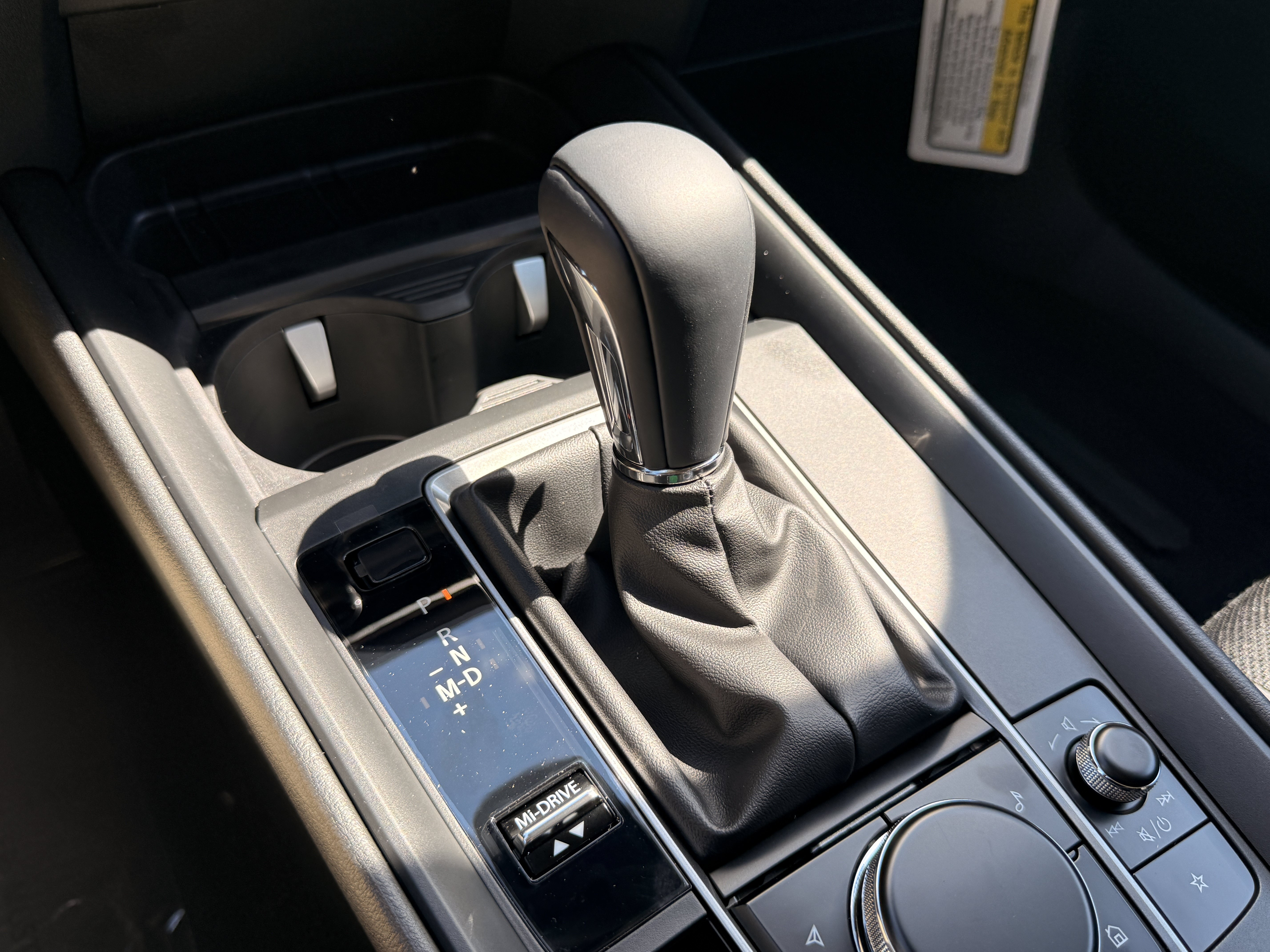 New 2026 Wind Chill Pearl Mazda 2.5 S Preferred AWD image 6