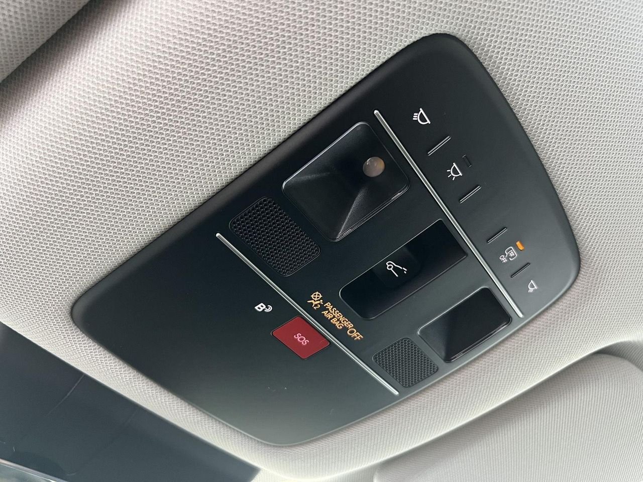 New 2026 Abyss Black Pearl Hyundai SEL Premium 8P image 20