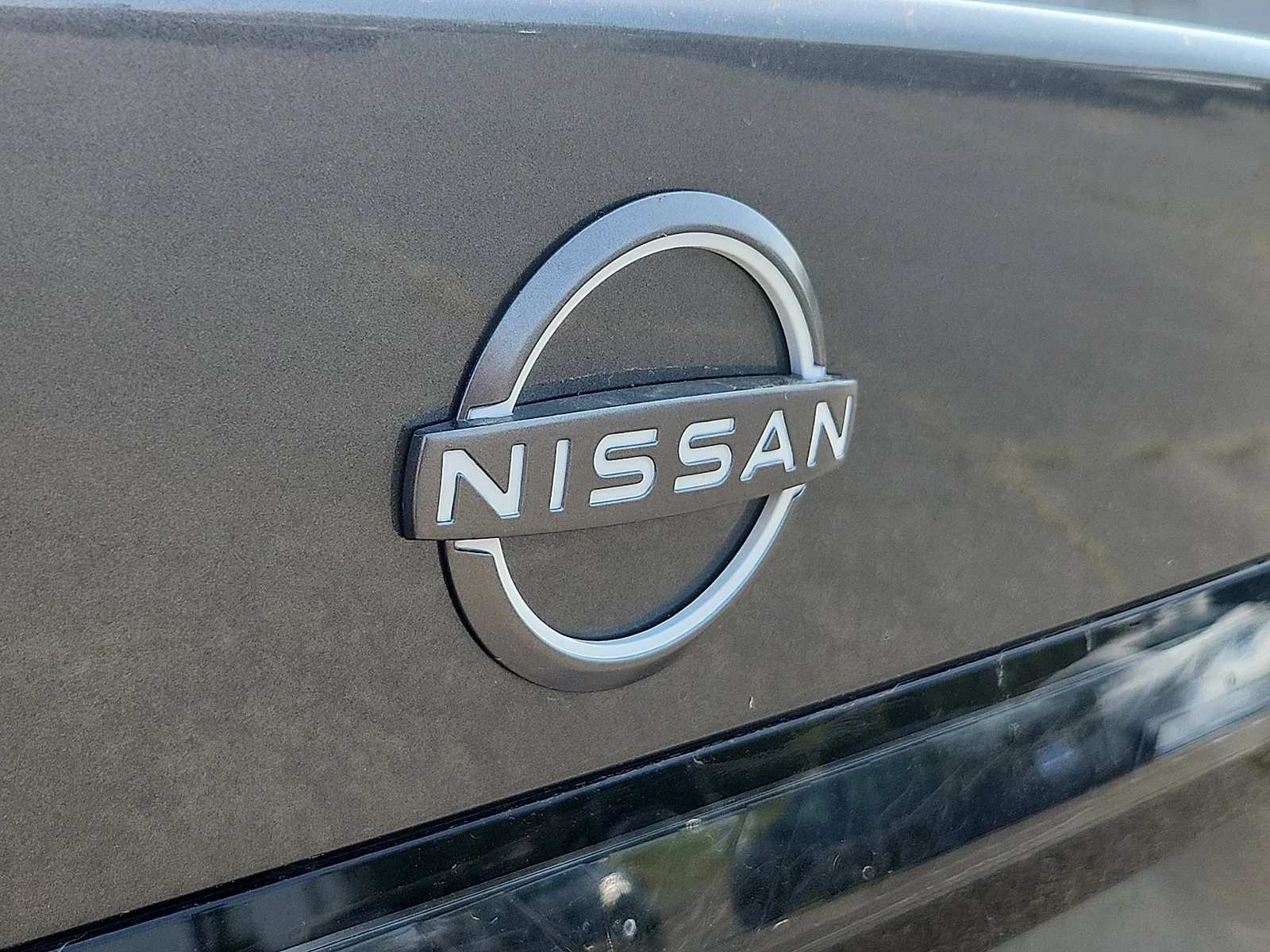 New 2026 Gray Nissan SL image 23