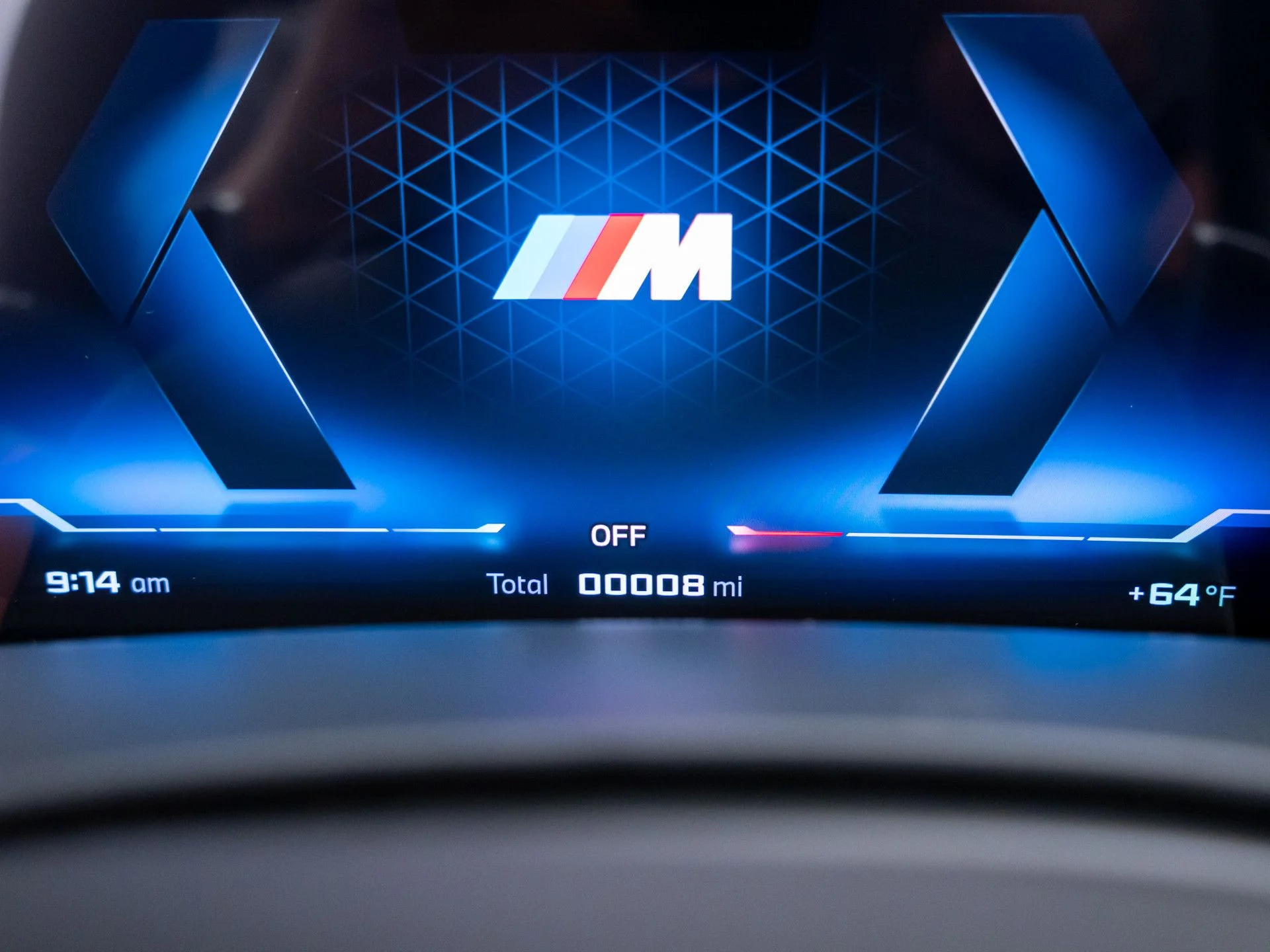 New 2027 Green BMW M60i image 21