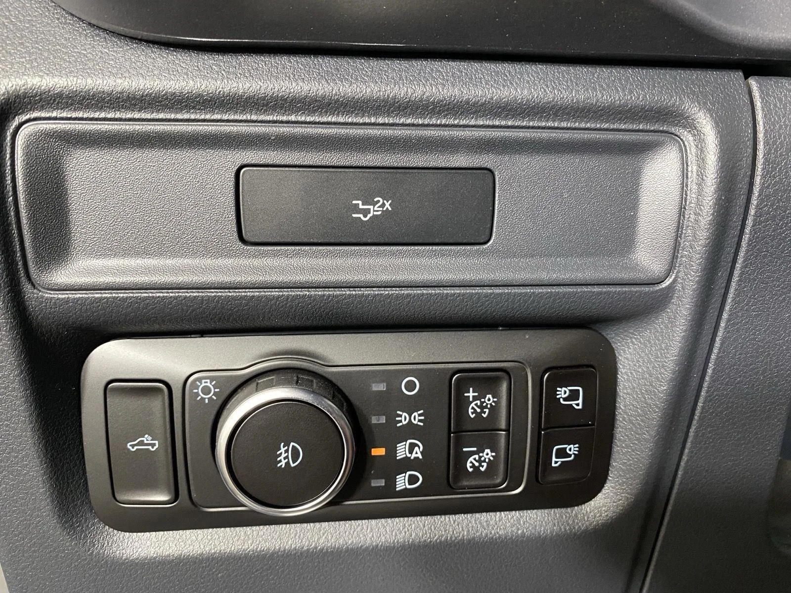 New 2026 Silver Metallic Ford XLT image 20