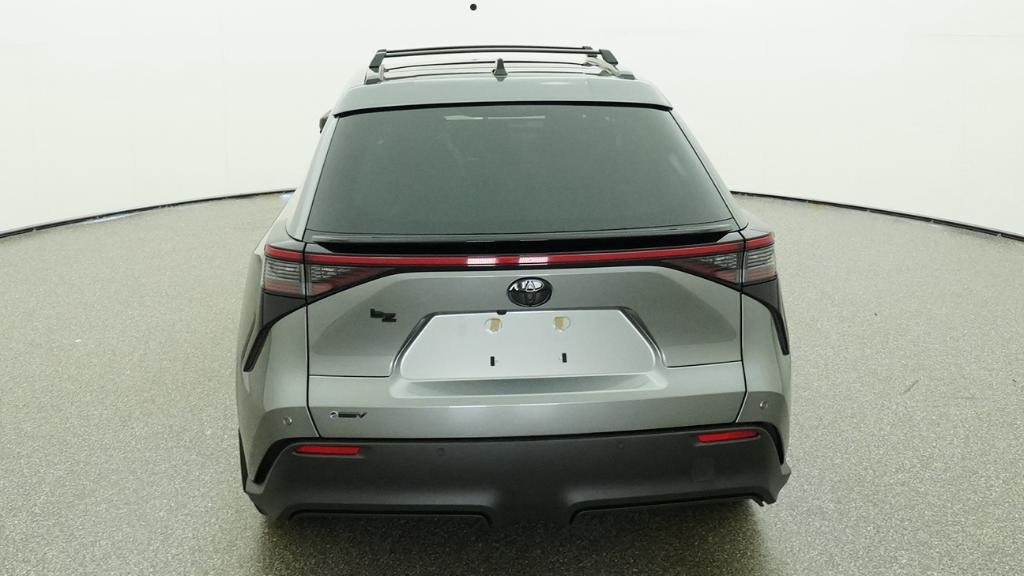 New 2026 Heavy Metal Toyota XLE image 19
