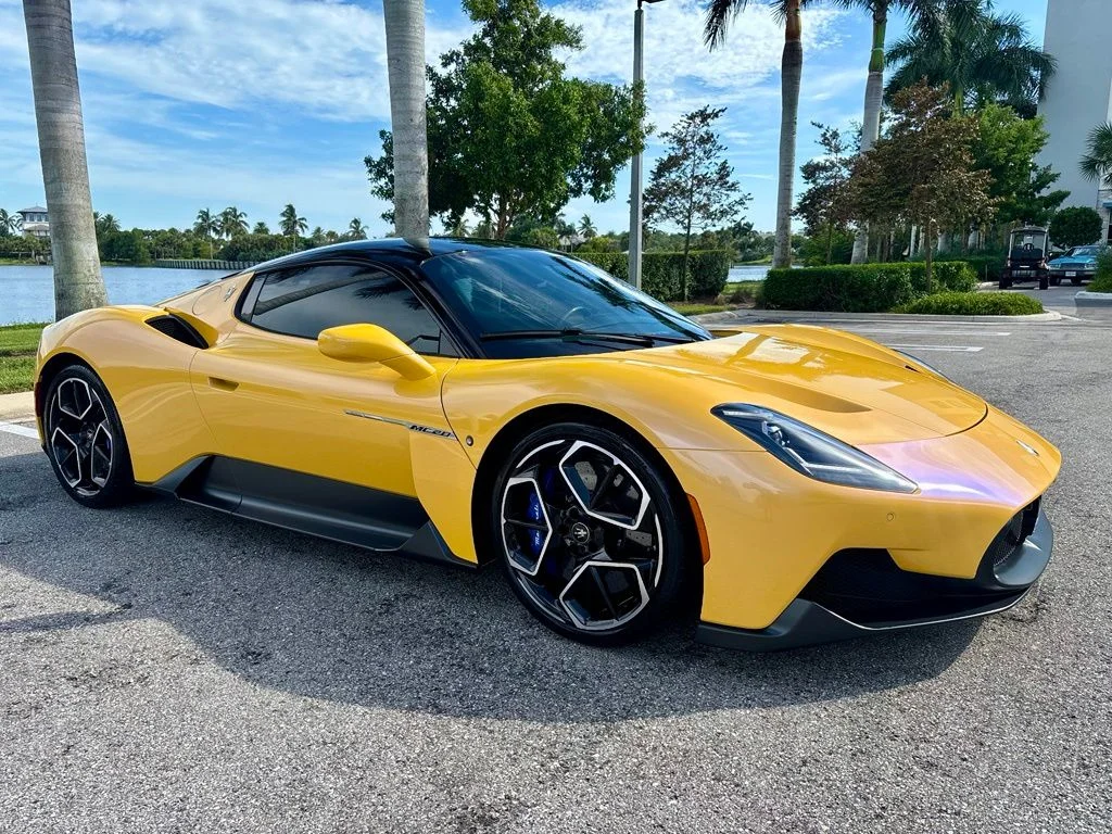 Used 2022 Giallo Genio Maserati  image 4