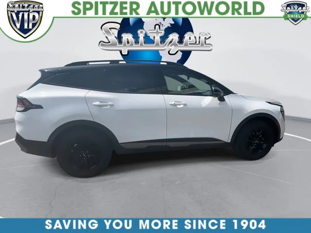 Used 2024 White Kia X-Pro Prestige image 3