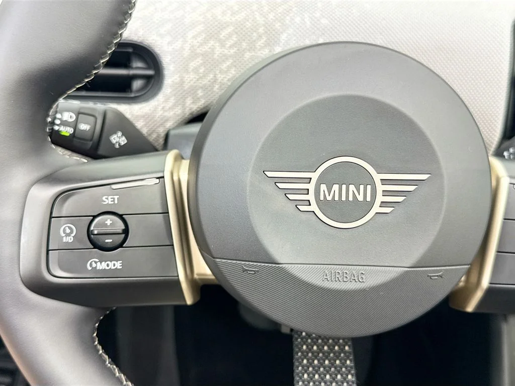 Certified Used 2025 British Racing Green IV Met MINI Iconic image 15
