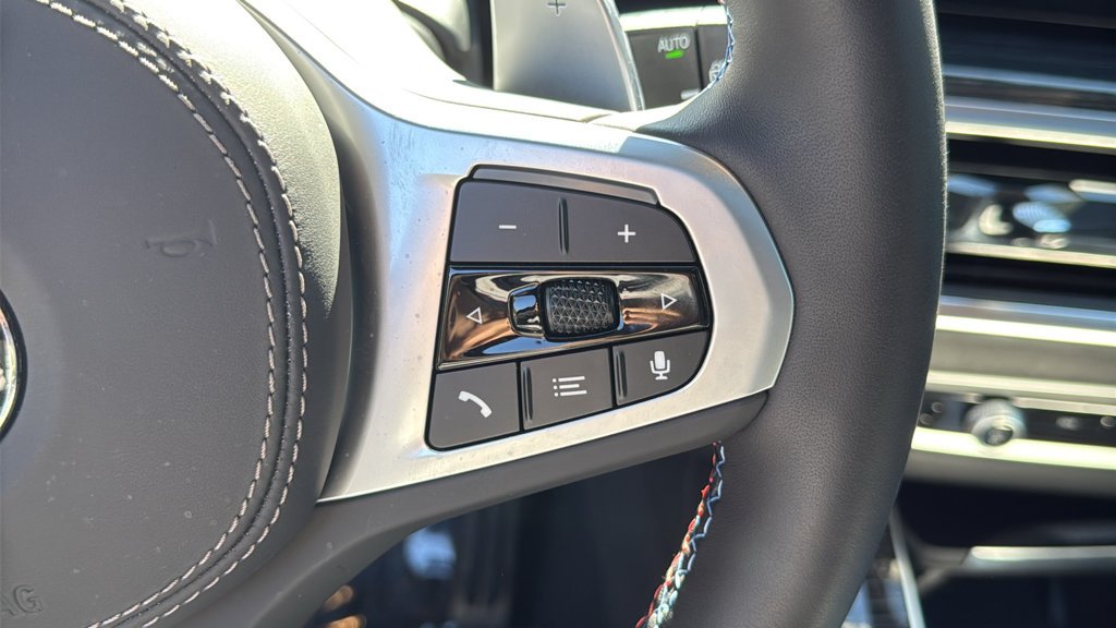 Used 2026 Carbon Black Metallic BMW M60i image 14