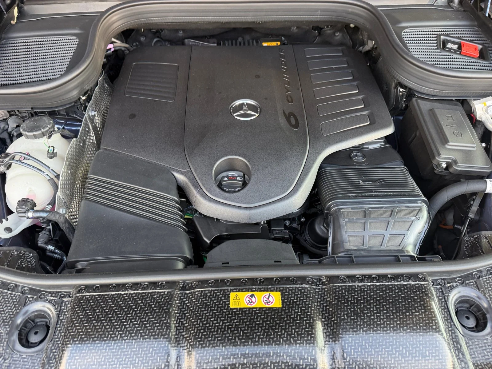 New 2027 Blue Mercedes-Benz GLE 450 image 20