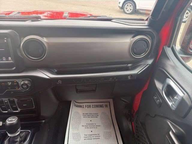 Used 2020 Firecracker Red Clearcoat Jeep Sport S image 23