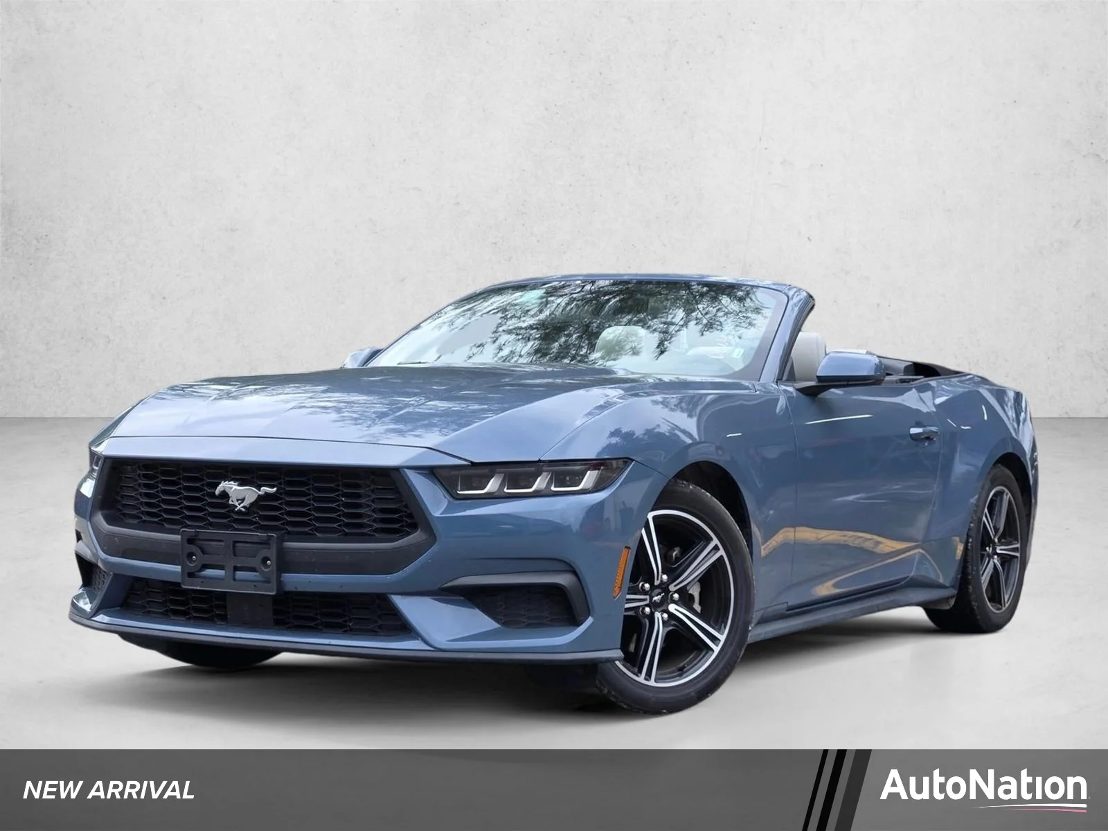Used 2024 Vapor Blue Metallic Ford EcoBoost Premium image 1