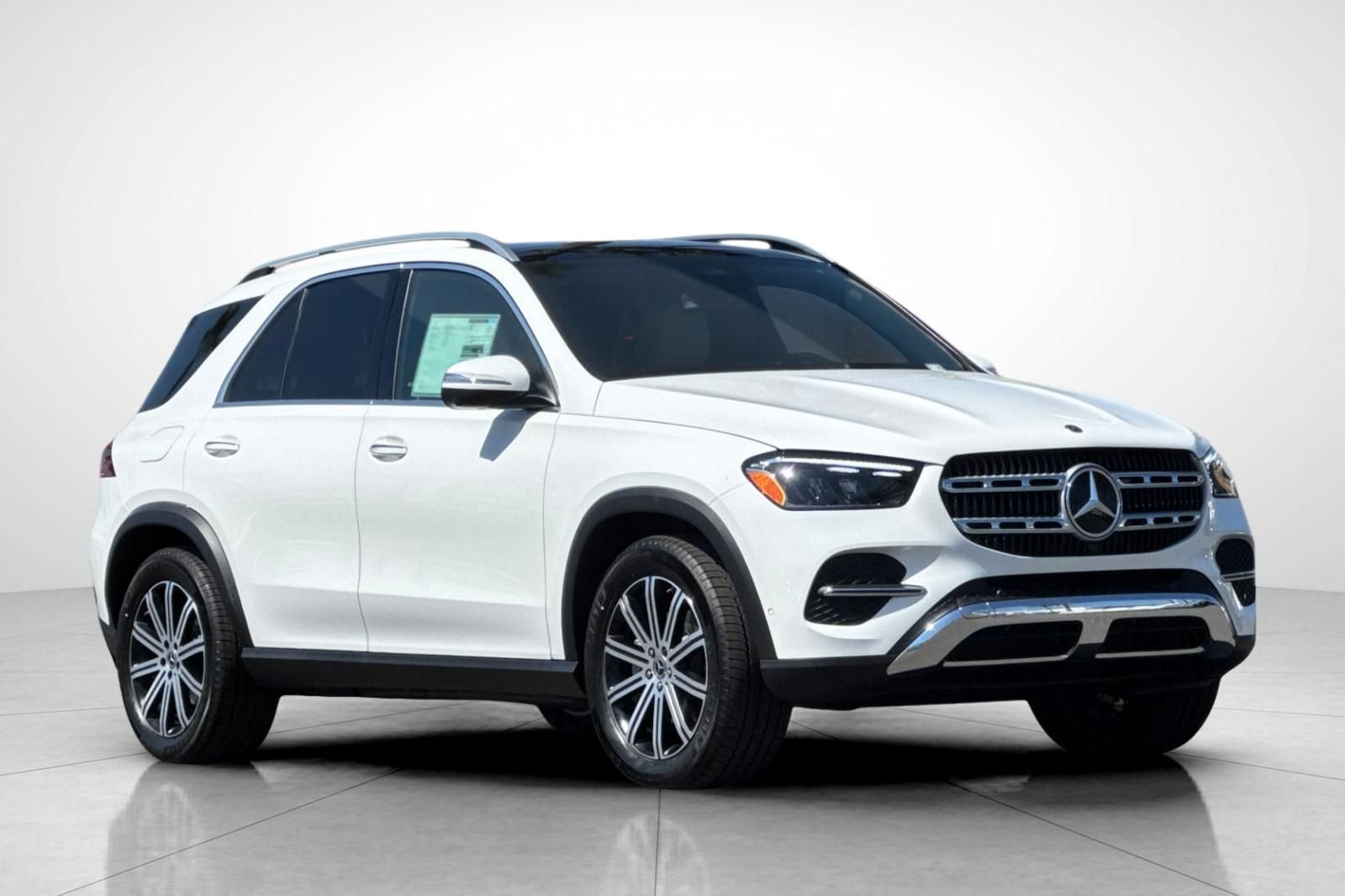 Certified Used 2026 White Mercedes-Benz GLE 350 image 28
