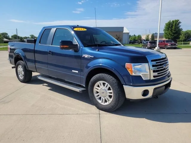 Used 2013  Ford XL image 29