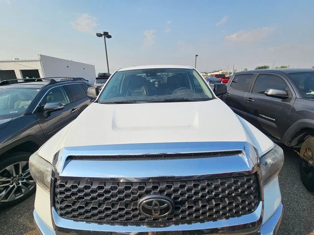 Used 2021 Super White Toyota SR5 image 3