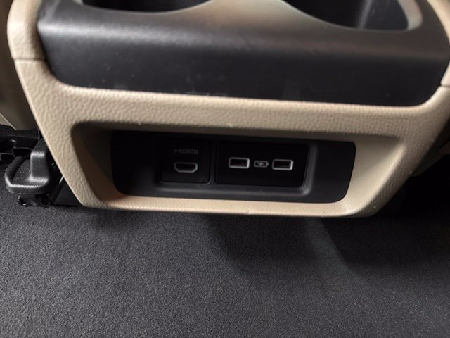Used 2022 Radiant Red Honda Touring image 19