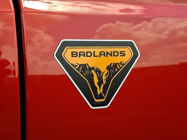 Certified Used 2023 Hot Pepper Red Metallic Tinted Clearcoat Ford Badlands image 30