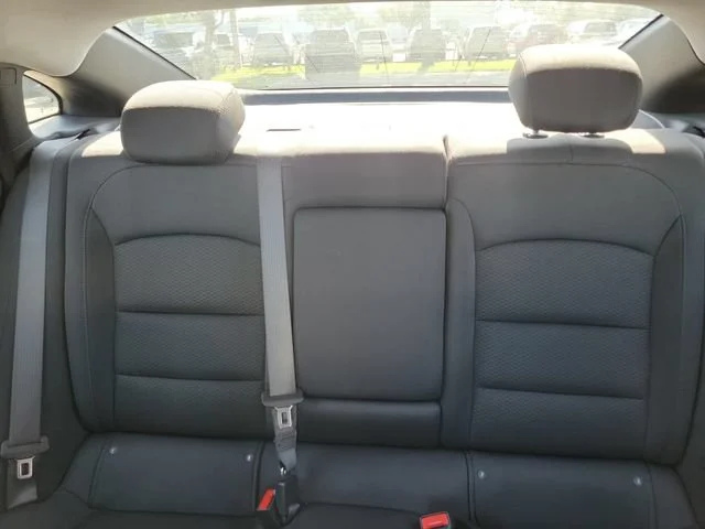 2025 Chevrolet Malibu 1LT - Photo 13