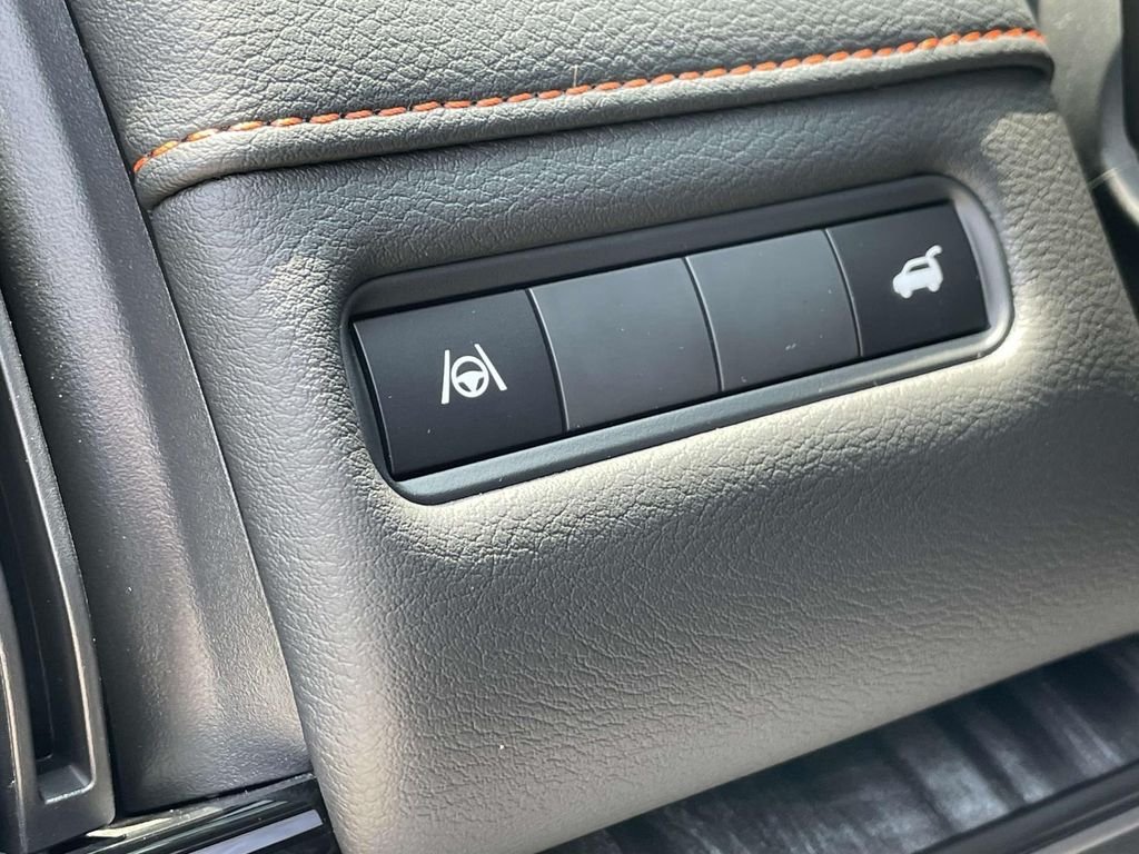 2025 Nissan Armada PRO-4X - Photo 19