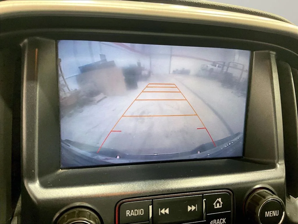 Used 2016 Black GMC SLT image 23