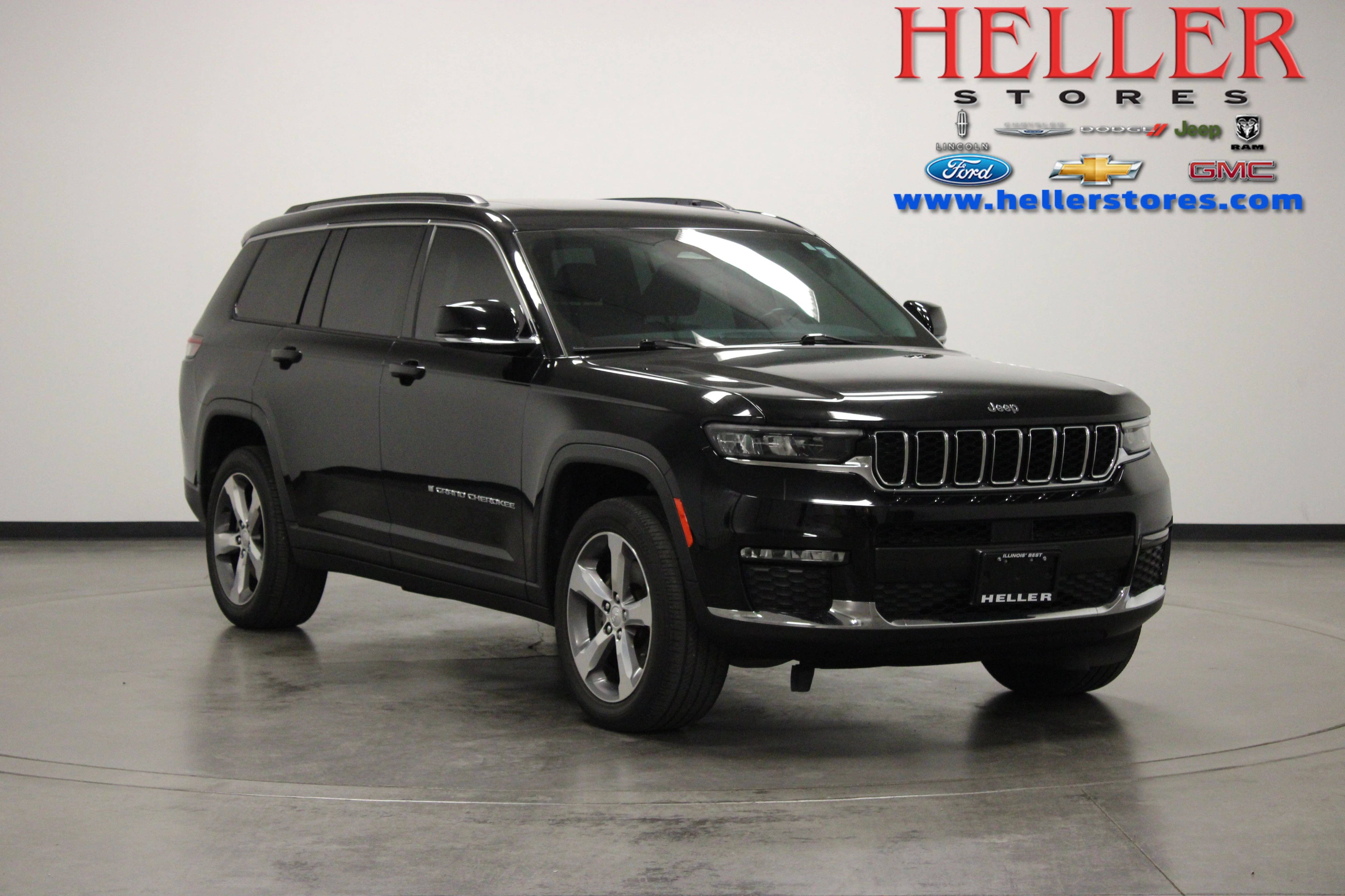 Used 2021 Diamond Black Crystal Pearlcoat Jeep Limited image 1