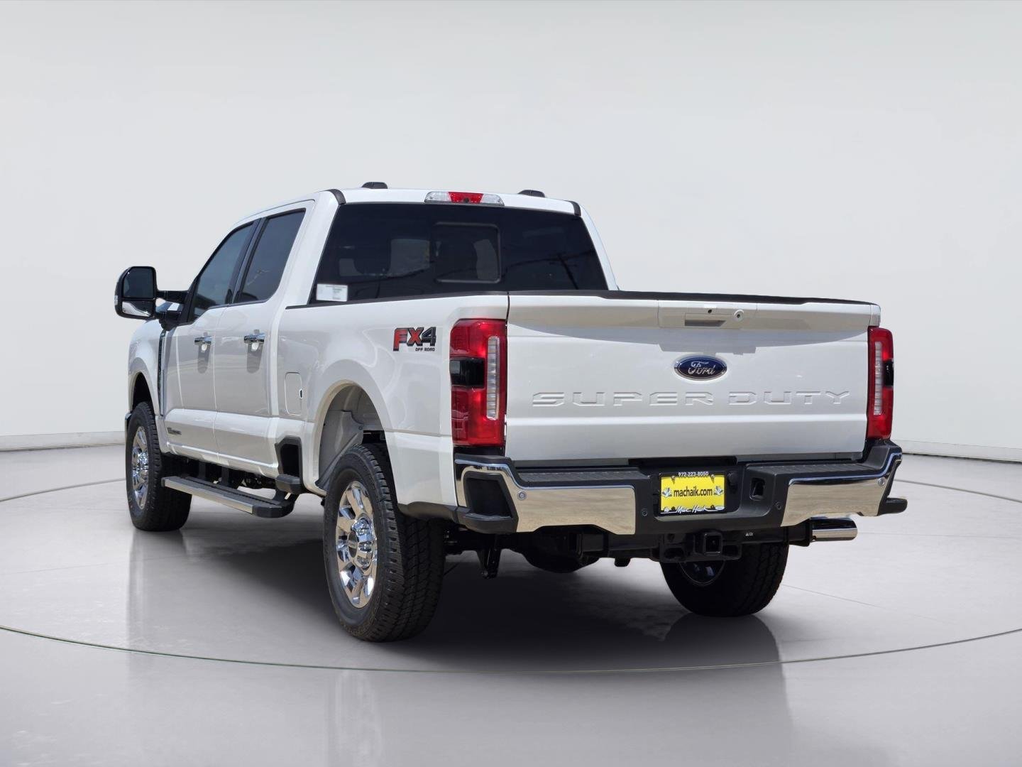 New 2026 Star White Metallic Tri-Coat Ford F-250® Lariat® image 3