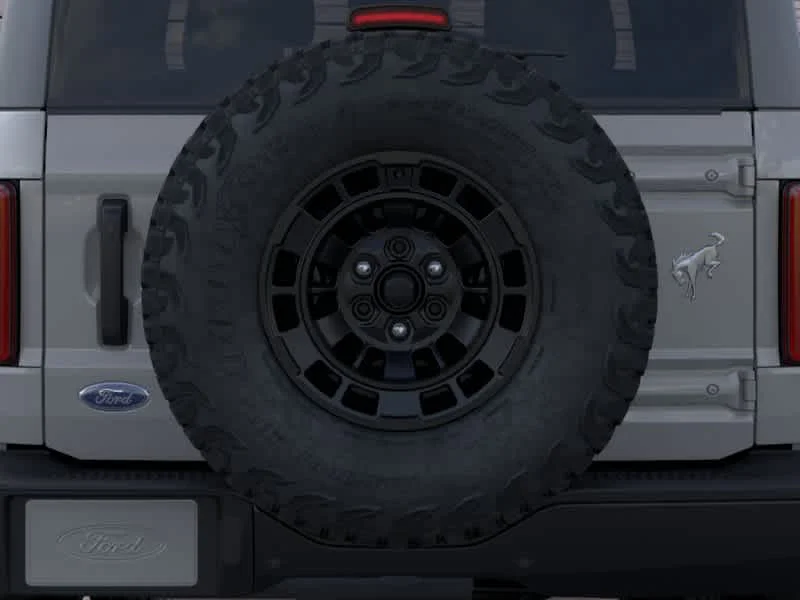 New 2026 Avalanche Gray Ford Badlands® image 23