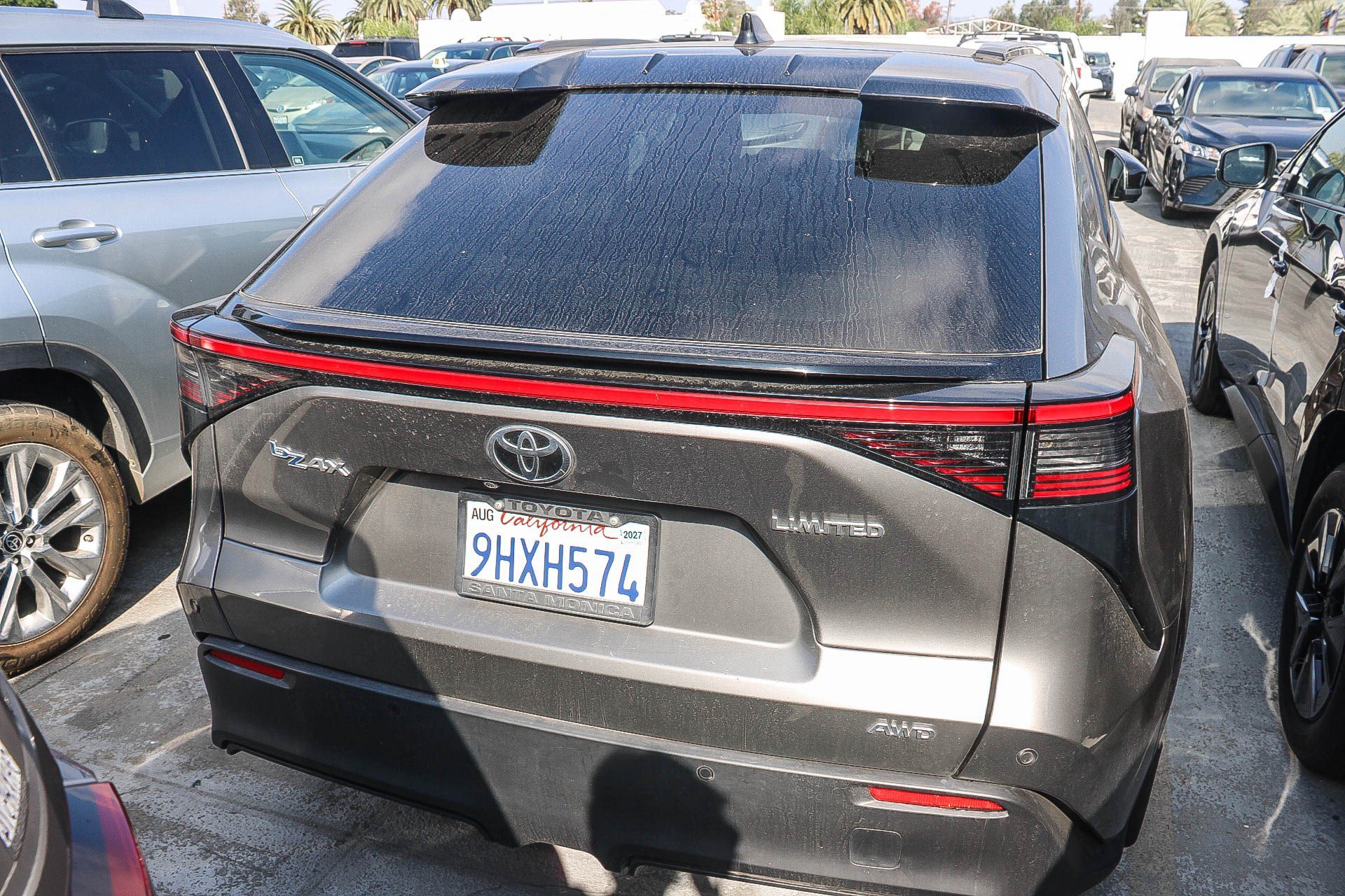 Used 2023 Heavy Metal w/Black Roof Toyota XLE image 12