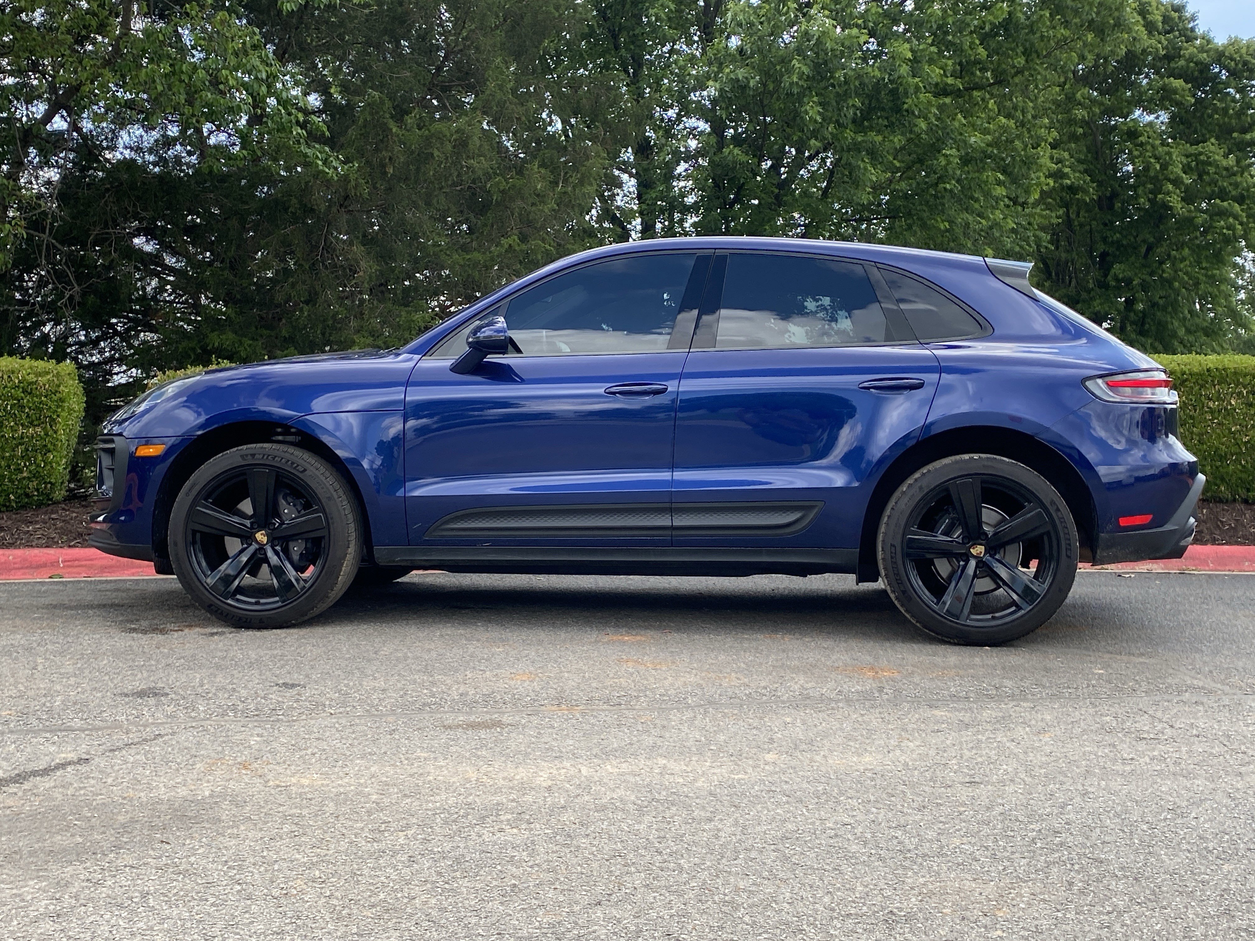 2024 Porsche Macan Base - Photo 11