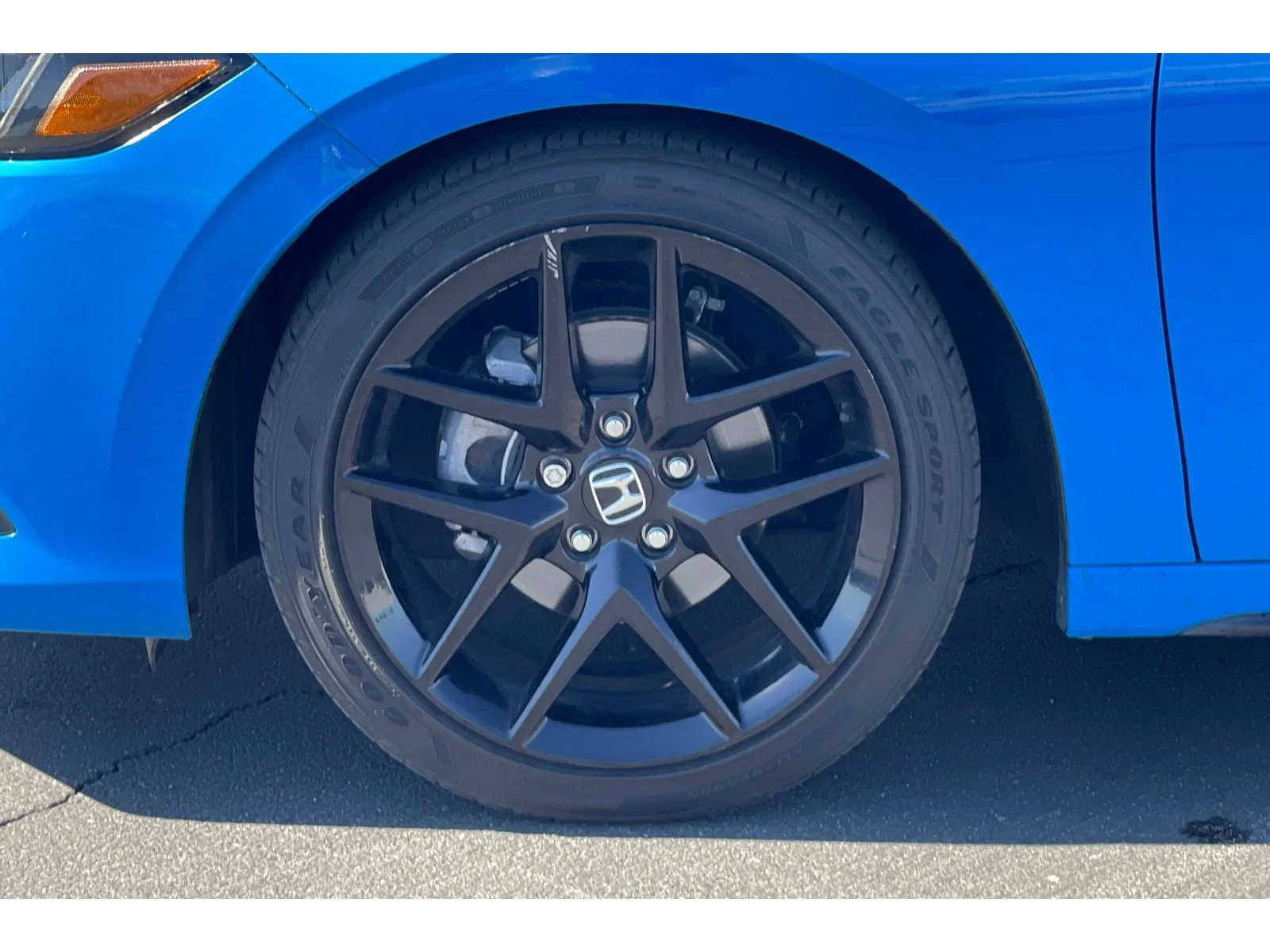 Certified Used 2024 Boost Blue Pearl Honda 2.0L SPORT image 10